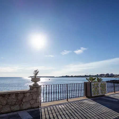 Frontemare Da Anna Giardini Naxos