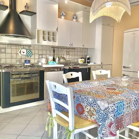 Apartment Frontemare Da Anna Giardini Naxos