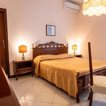 Frontemare Da Anna Apartment