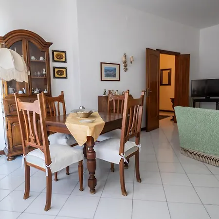 Frontemare Da Anna Giardini Naxos