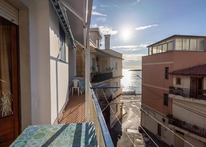 Frontemare Da Anna * Giardini Naxos