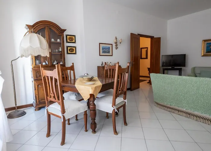 Frontemare Da Anna Giardini Naxos