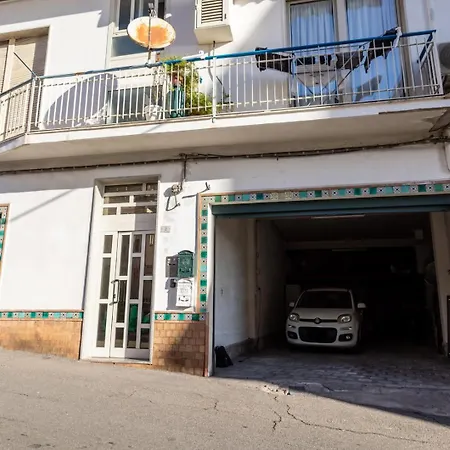 Frontemare Da Anna דירה