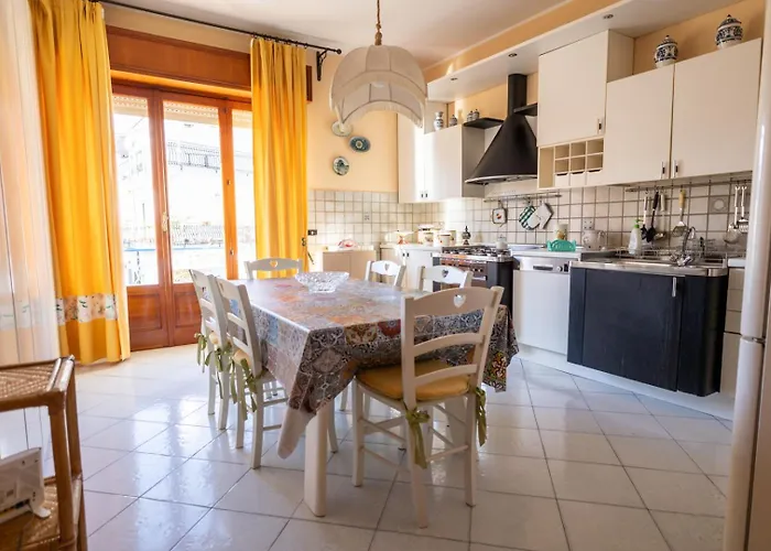 Frontemare Da Anna * Giardini Naxos